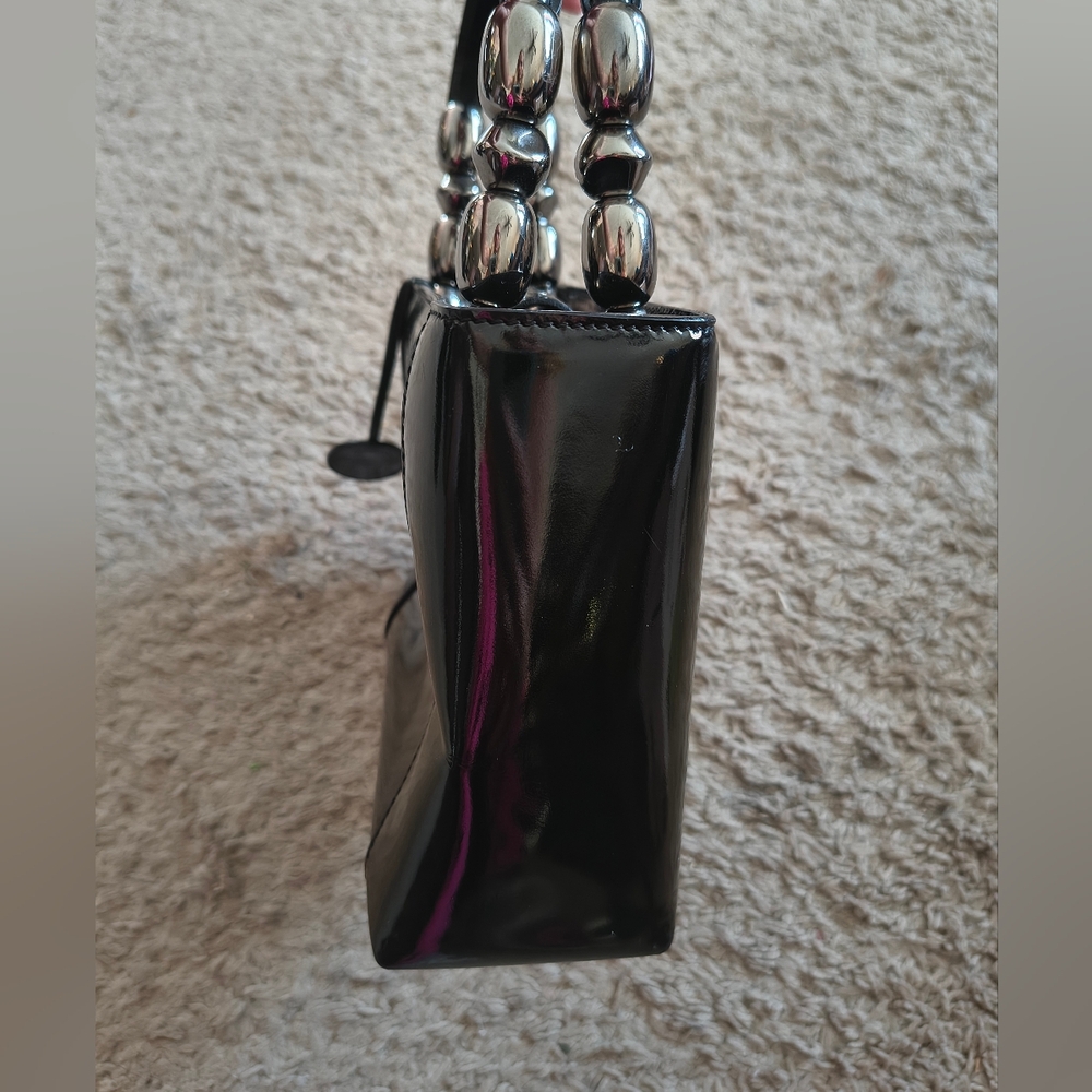 TRADED Christian Dior Black Patent Leather Maris Beaded Handle Satchel - Picture 4 of 11